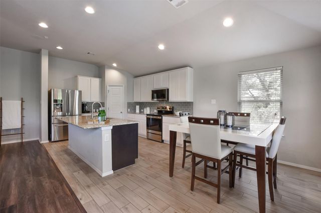 21510 Paine Ave, Lago Vista, TX 78645