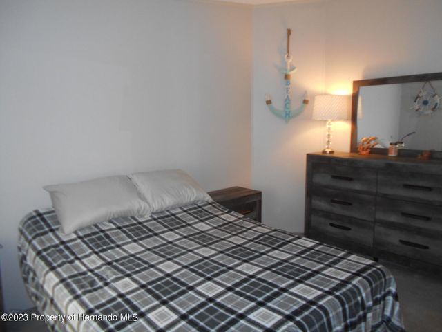 15084 Brookridge Boulevard, Brooksville, FL 34613