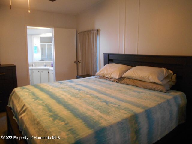 15084 Brookridge Boulevard, Brooksville, FL 34613