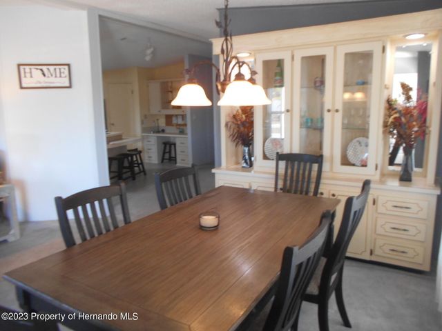 15084 Brookridge Boulevard, Brooksville, FL 34613