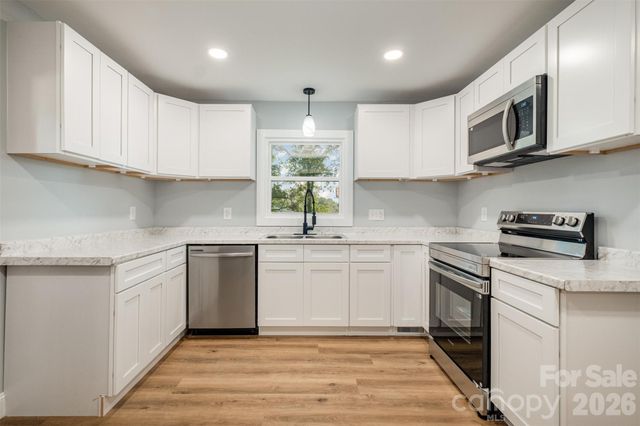 901 W Elm Street, Shelby, NC 28150