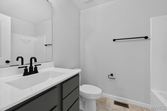 507 Mountain Drive, Wright City, MO 63390