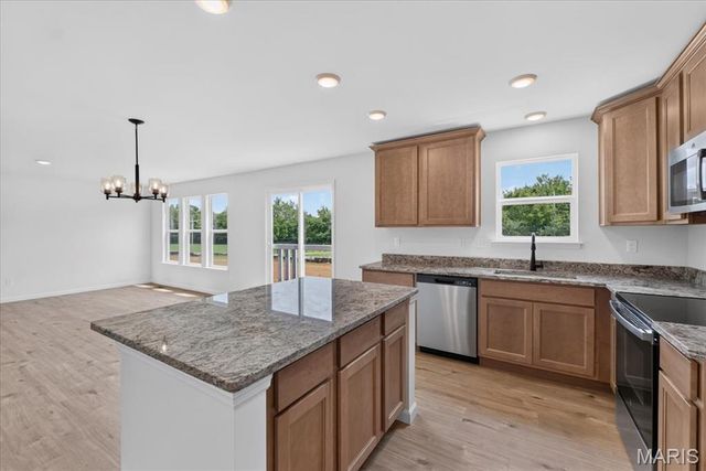 507 Mountain Drive, Wright City, MO 63390