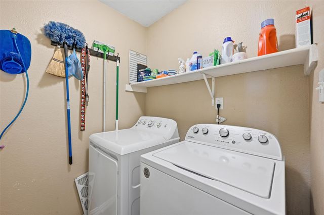 4128 Caldwell Avenue, The Colony, TX 75056