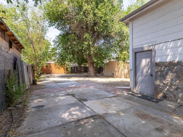 255 Knox Court, Denver, CO 80219