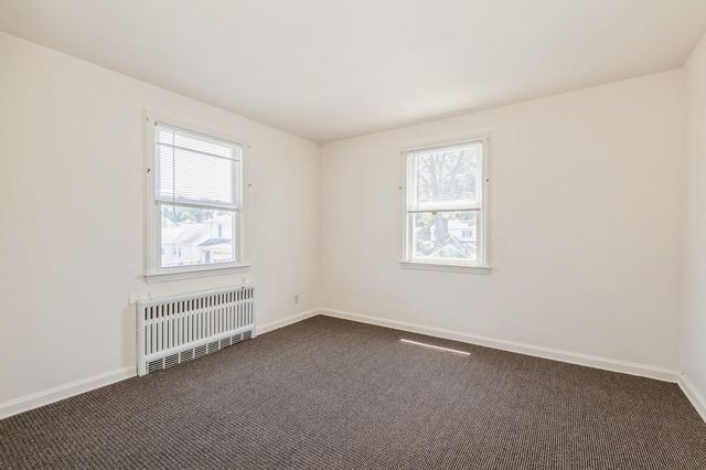 185 Emerson Place, Valley Stream, NY 11580