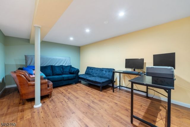 343 Delawanna Ave, Clifton City, NJ 07014
