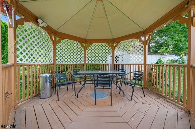 343 Delawanna Ave, Clifton City, NJ 07014