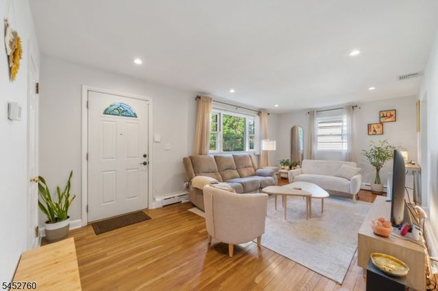 343 Delawanna Ave, Clifton City, NJ 07014