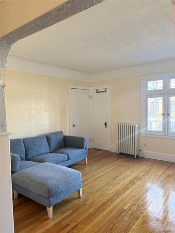 17354 Warrington Drive, Detroit, MI 48221