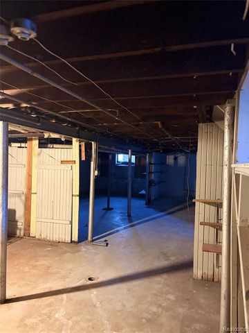 17354 Warrington Drive, Detroit, MI 48221