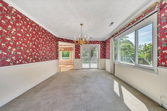 6595 Pencheck CIR, Roanoke, VA 24018