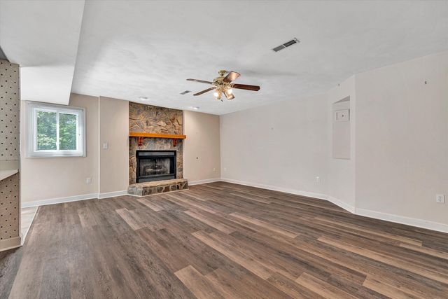 6595 Pencheck CIR, Roanoke, VA 24018