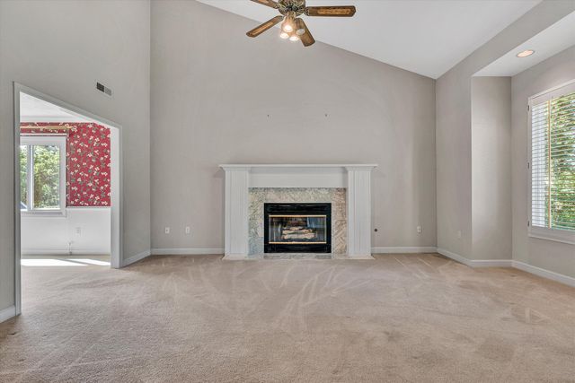 6595 Pencheck CIR, Roanoke, VA 24018