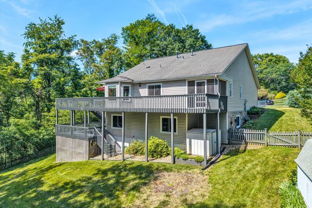 6595 Pencheck CIR, Roanoke, VA 24018