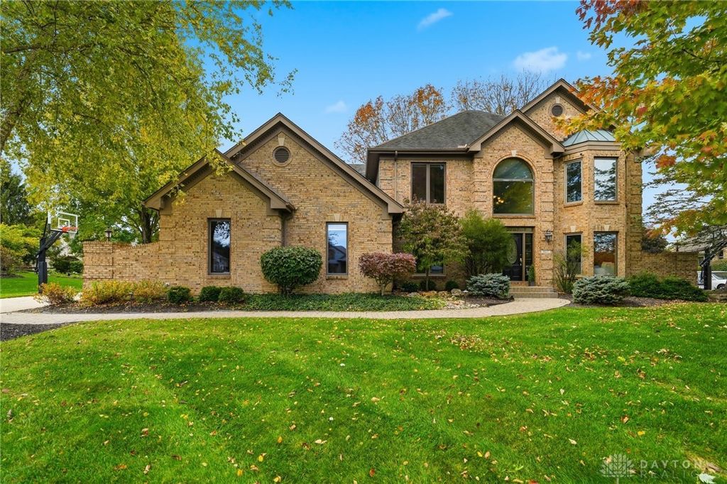 9517 Moorgate Court, Washington Twp, OH 45458