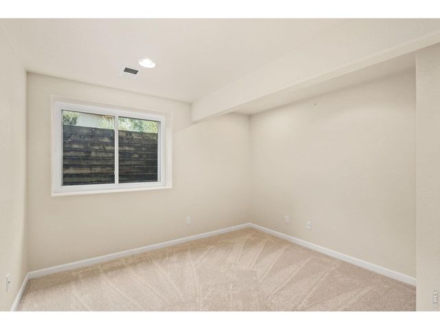 2532 Tucker Ct, Fort Collins, CO 80526