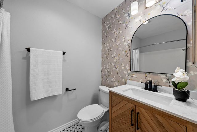 7906 Wycombe-A DR, Austin, TX 78749