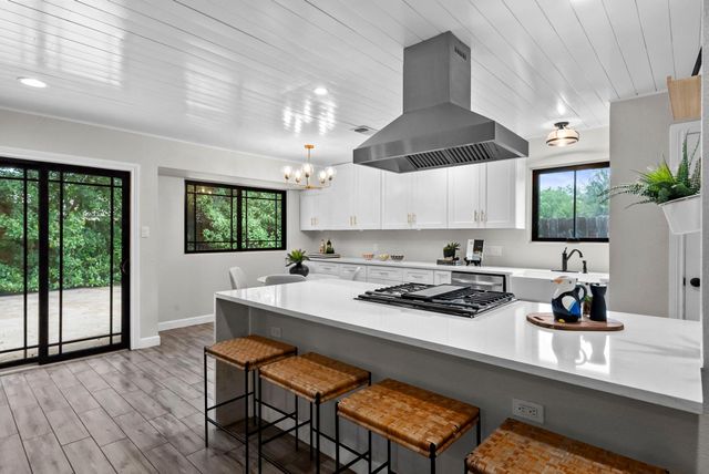 7906 Wycombe-A DR, Austin, TX 78749