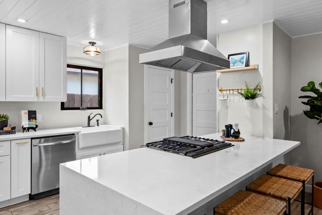7906 Wycombe-A DR, Austin, TX 78749