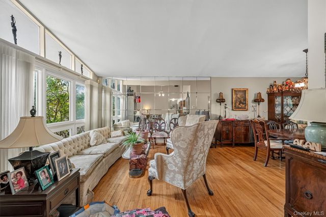 69 Stonewall Circle, White Plains, NY 10607