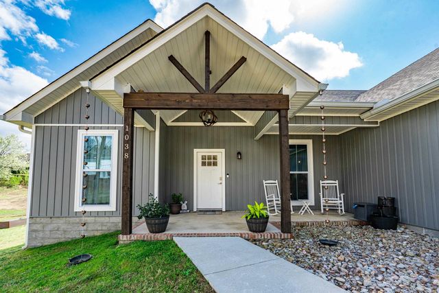 1038 Marion Anderson Road, Hot Springs, AR 71913