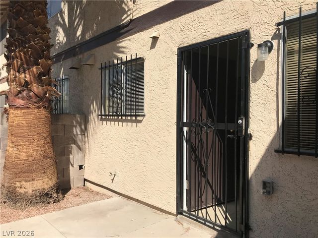 3500 Mercury Street G, North Las Vegas, NV 89030