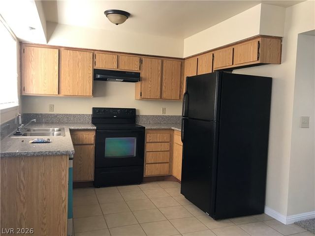 3500 Mercury Street G, North Las Vegas, NV 89030
