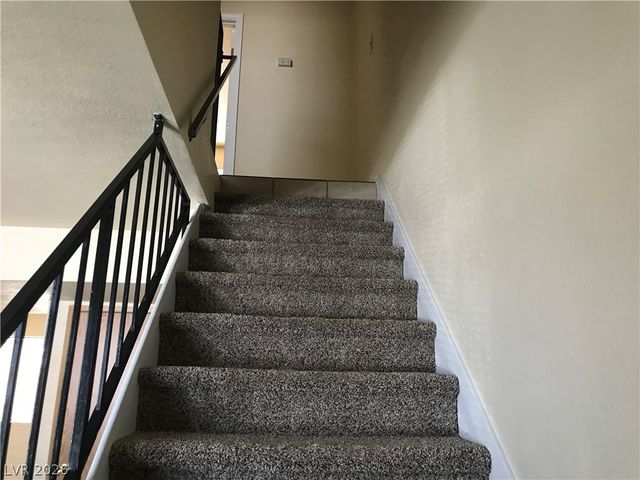 3500 Mercury Street G, North Las Vegas, NV 89030