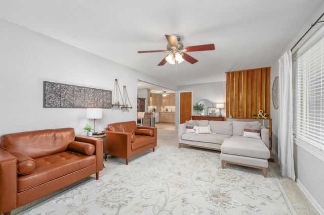 735 N Chickadee, Wichita, KS 67212