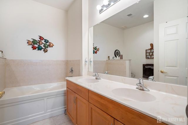 5903 Schindler Drive, South Brunswick, NJ 08852