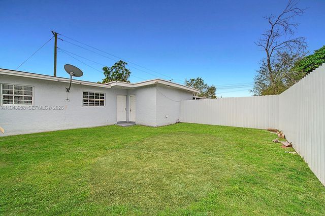 19110 NW 36th Ave 19110, Miami Gardens, FL 33056