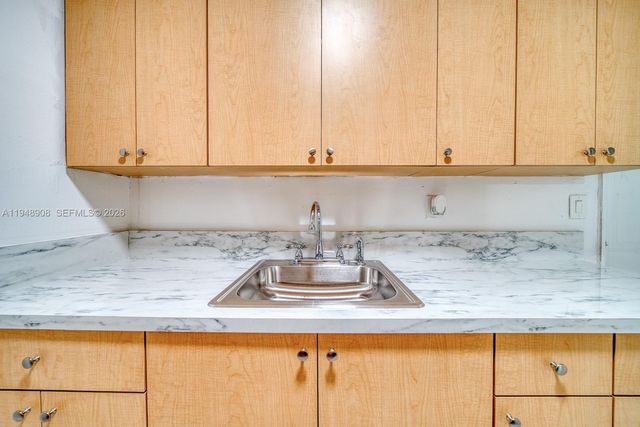 19110 NW 36th Ave 19110, Miami Gardens, FL 33056