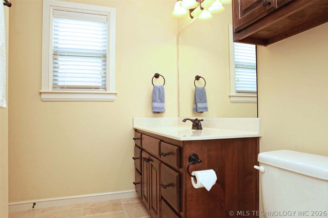 10809 S Redbud Place, Jenks, OK 74037