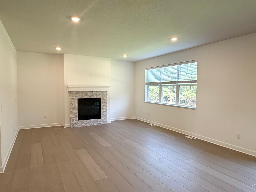 10897 Henslowe Avenue S, Cottage Grove, MN 55016 — photo 5
