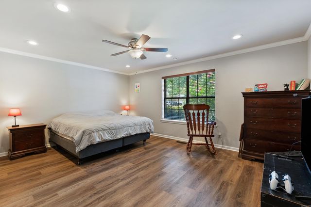 22 Dove Creek Circle, North Little Rock, AR 72116