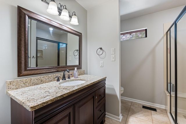 22 Dove Creek Circle, North Little Rock, AR 72116