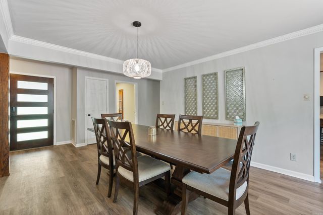 22 Dove Creek Circle, North Little Rock, AR 72116