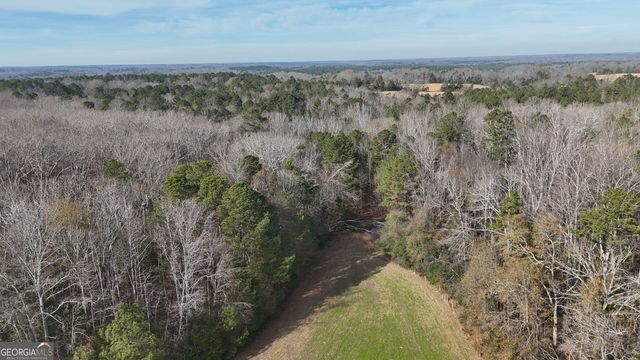 2 Far A Way Road, Elberton, GA 30635