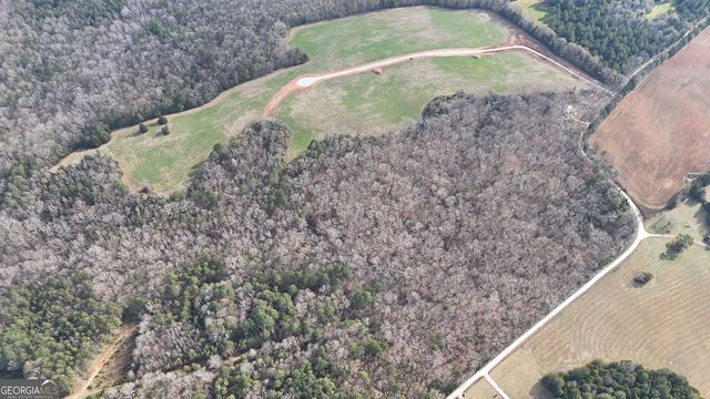 2 Far A Way Road, Elberton, GA 30635