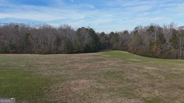 2 Far A Way Road, Elberton, GA 30635