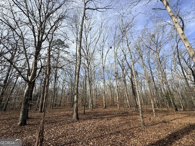 2 Far A Way Road, Elberton, GA 30635