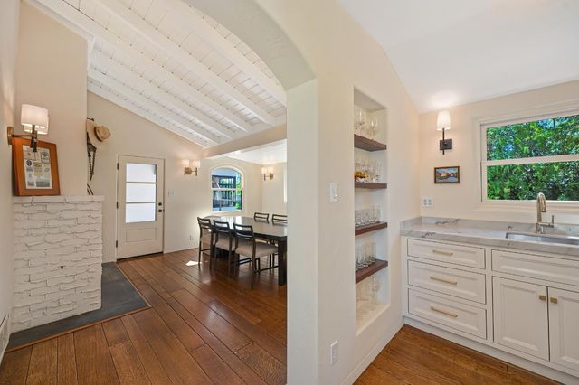 363 Rio Vista Dr, Auburn, CA 95603