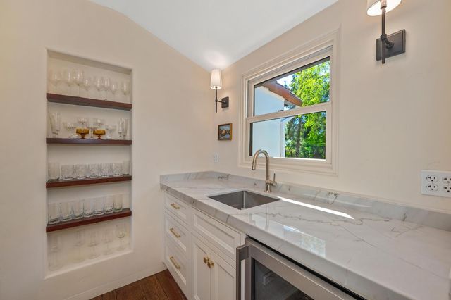 363 Rio Vista Dr, Auburn, CA 95603