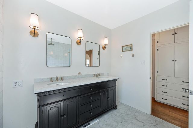 363 Rio Vista Dr, Auburn, CA 95603