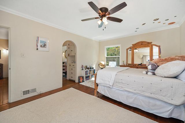 363 Rio Vista Dr, Auburn, CA 95603