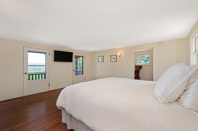 363 Rio Vista Dr, Auburn, CA 95603