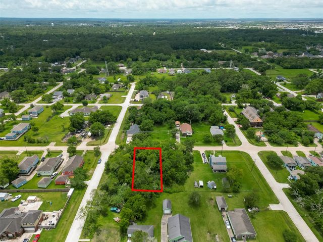 000 Avenue G, Dickinson, TX 77539