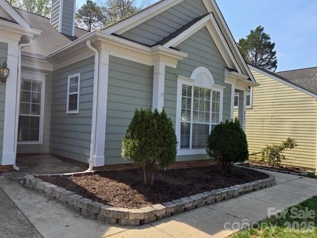 8405 Duckwood Lane, Charlotte, NC 28215