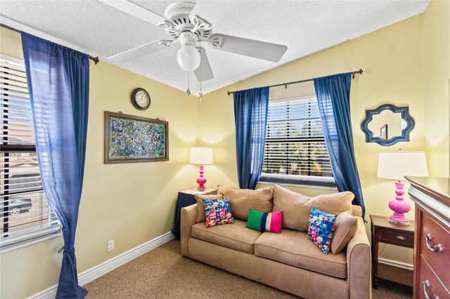 9129 N Vineyard Lake Drive 9129, Plantation, FL 33324